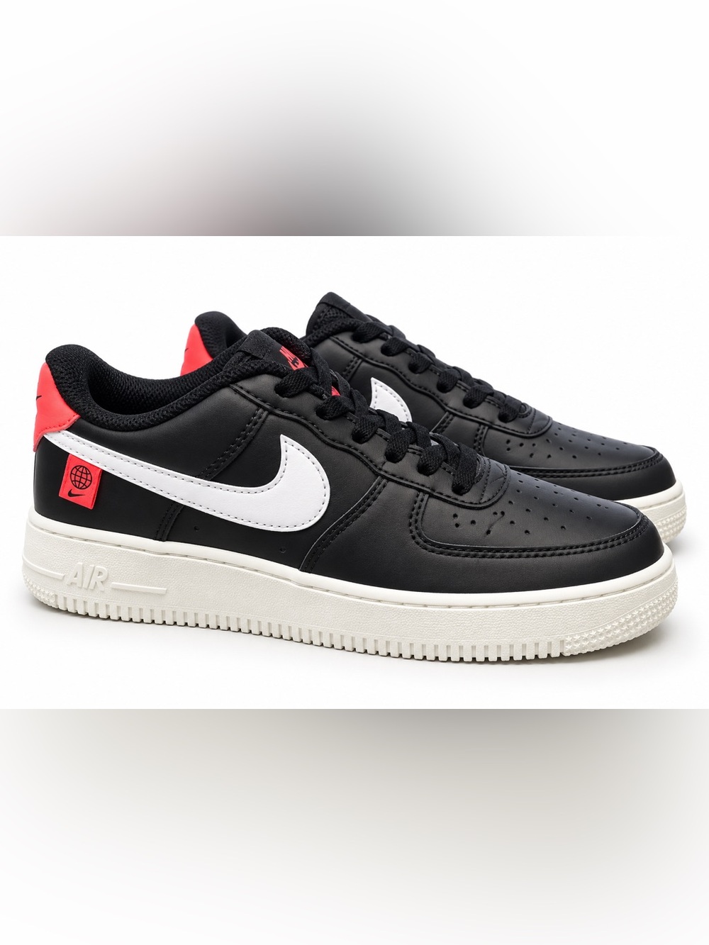 👟 Nike Air Force 1 Worldwide Pack Black/White/Flash Crimson – Youth 5Y